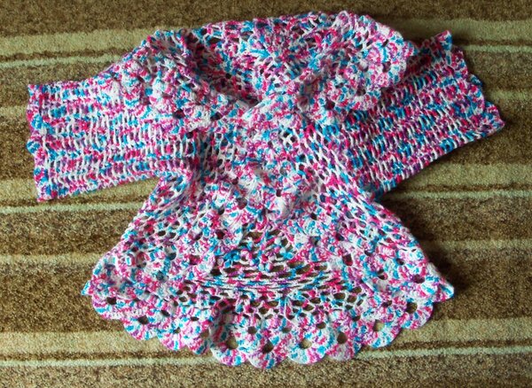 Кофточка-накидка для дочки