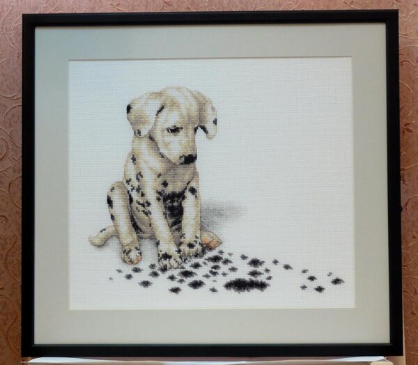 Апчхи! 30х25 см 
Взгляните на этого растерянного щенка! Он не понимает, как эти пятна оказались на полу, ведь у него такие же!