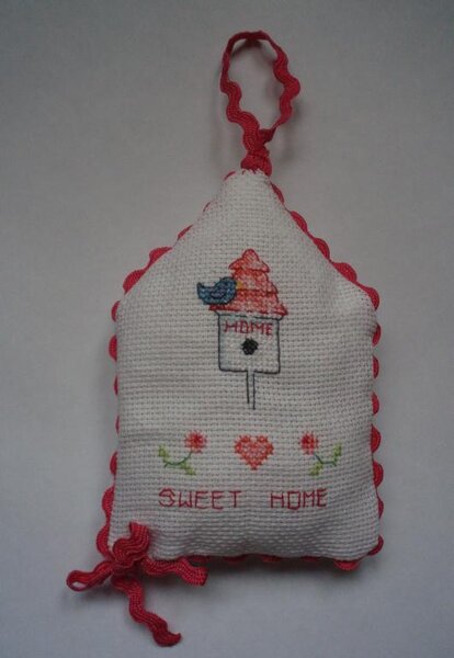 на новоселье