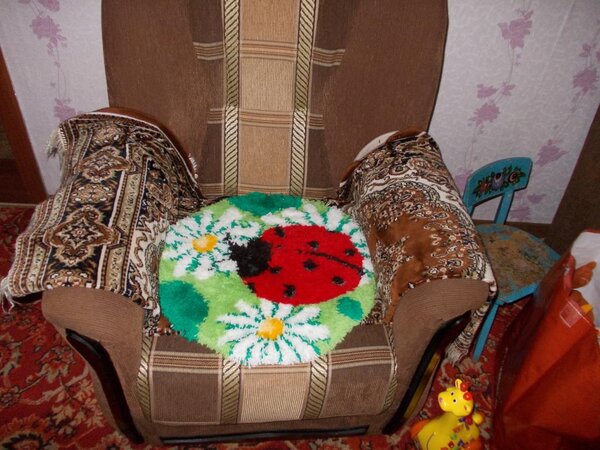 Мой второй коврик теперь на своем месте