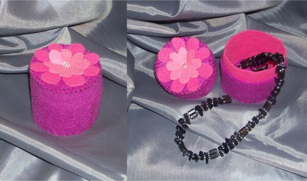 Фетровая шкатулка