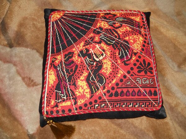 Подушечка от Риолис