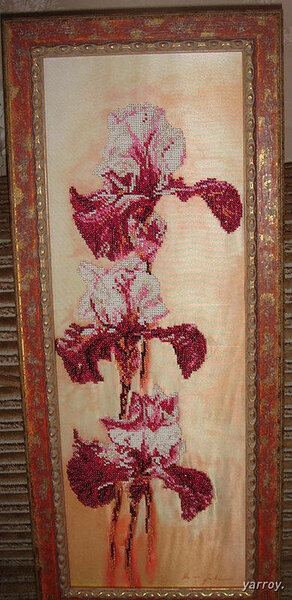 Ирисы бисером, набор Краса і творчість
Подарок маме