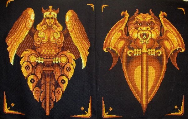 Шила на подарок педагогу, еще сфотаю как оформлю
От Дракона вообще в восторге.
Даже не знаю, почему так редко встречаются эти дизайны отшитыми!