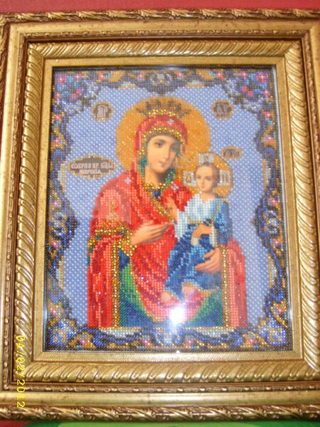 Богородица, бисер