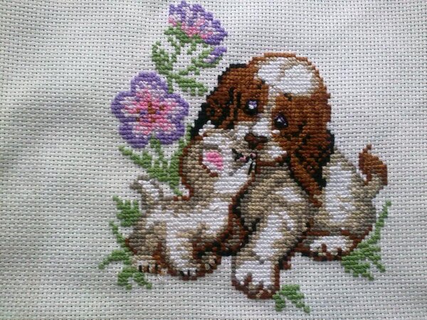 Такие вот друзья получились - вышивала мама.