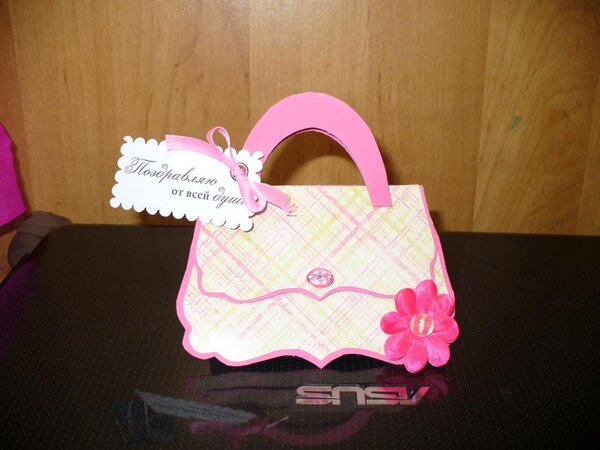 для племянницы