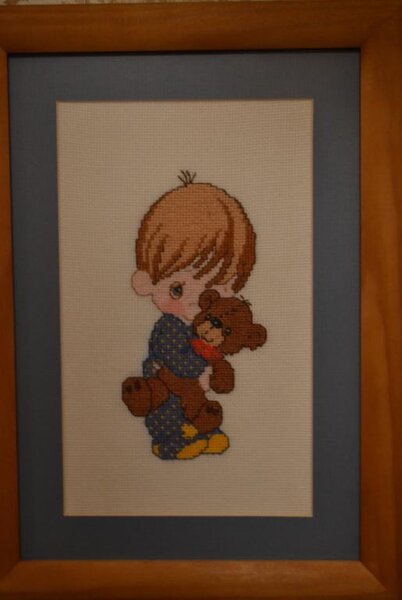 Мальчик и мишка