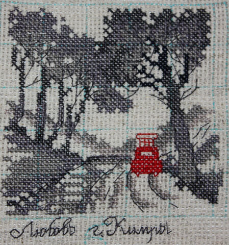 Маленькая красная машинка для Натальюшки.