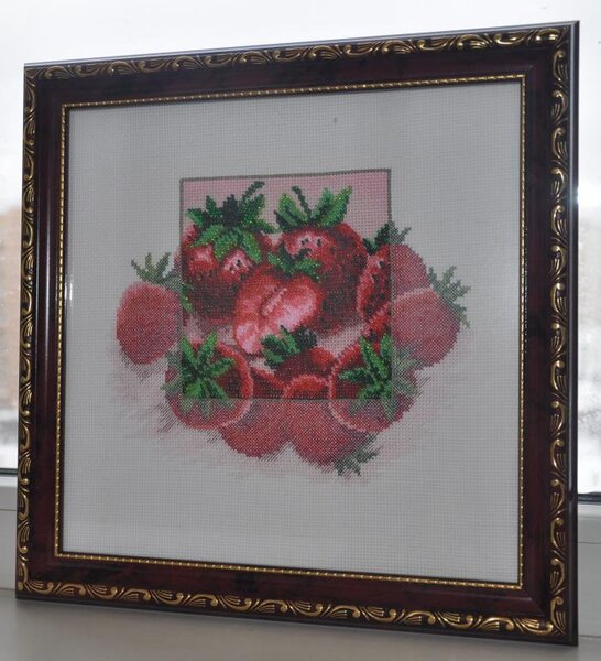 Клубничный рай, мои ягодки по отдельности