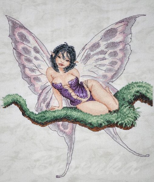 Фея-бабочка на ветке
Автор схемы: Кот-обормот