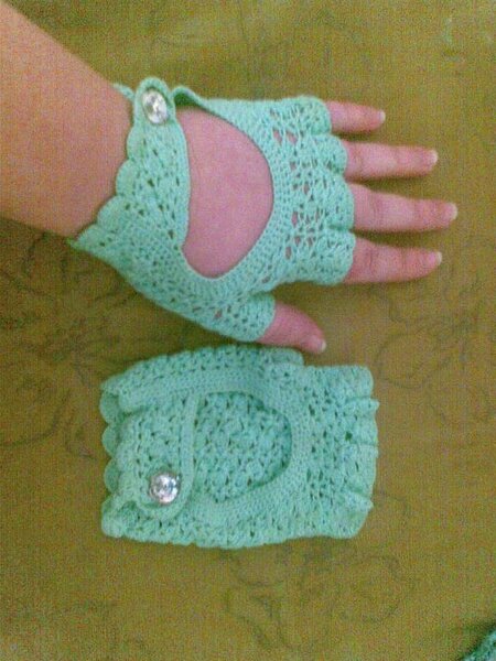 Перчатки крючком