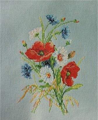 Букет с маками.
В подарок.