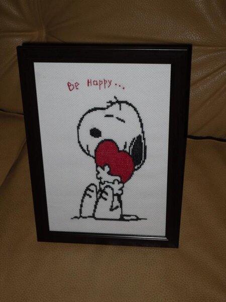 снуппи из разряда не только любимых, но и экстренно вышитых буквально за 1 ночь. Была подарена знакомому на память.