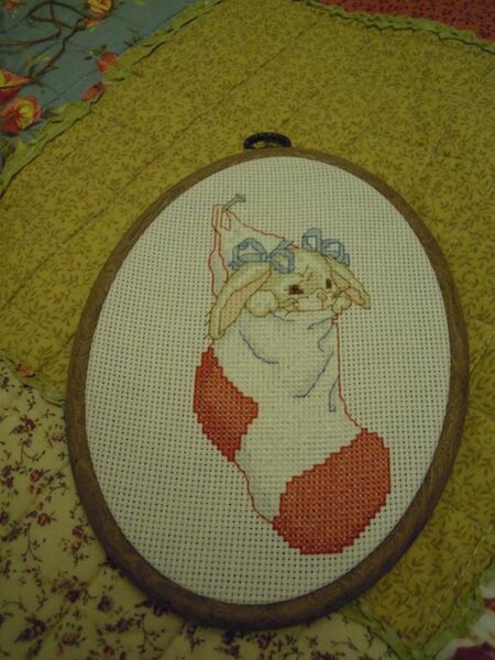 Рождественский подарок - вышивалось на конкурс под вдохновением!