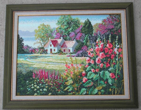 "Цветущие мальвы"  набор "Золотое руно"