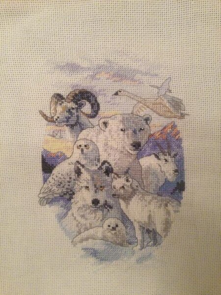 Вот еще малюточка отдыхалочка "Животные севера", к сожалению не помню производителя, размер 144*190.