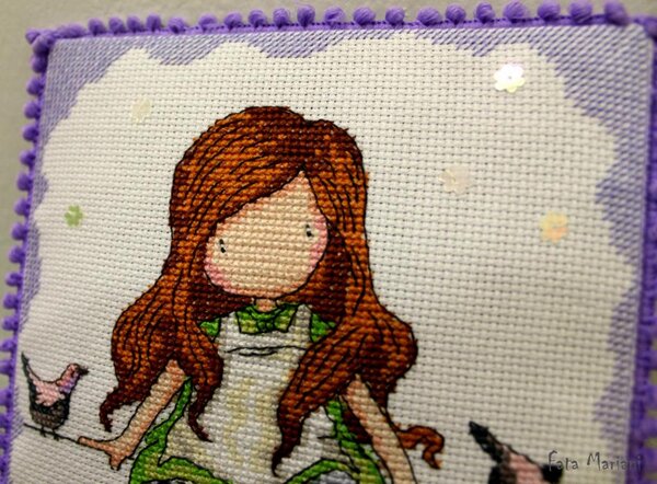 дизайн от Bothy Threads "On the top of the world"