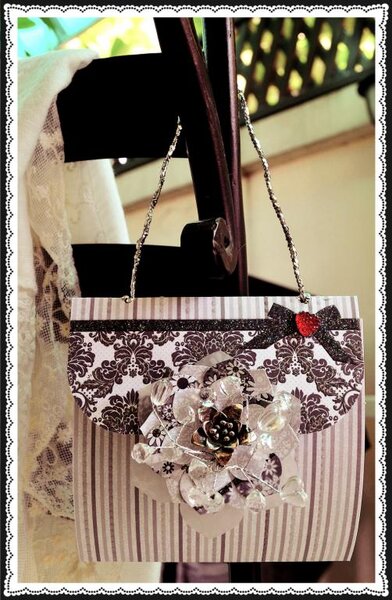 открытка в виде дамской сумочки
