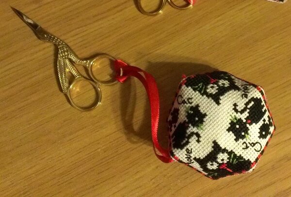 Жил да был черный кот...