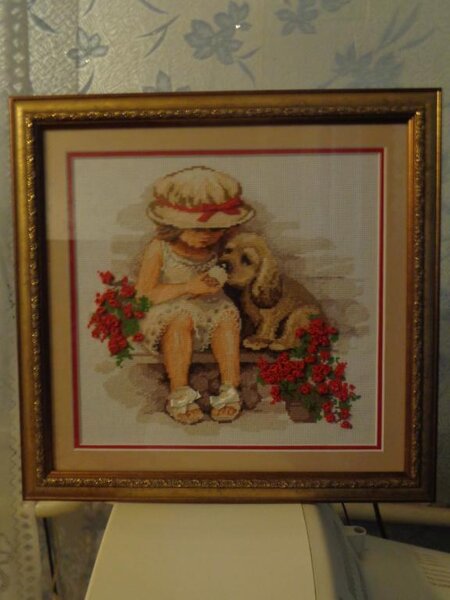 Сладкоежки. Качество телефонное. Вышивала в комнату моим принцесскам.