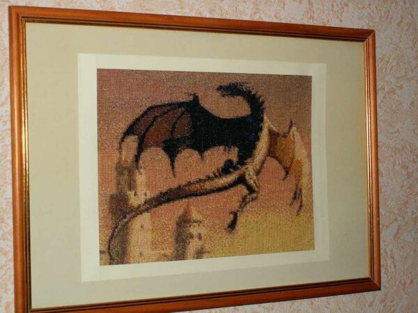 Дракон над замком