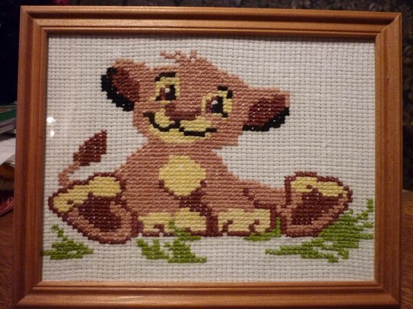 Тигрёнок.Моя самая первая работа.Вышита лет 15 назад)