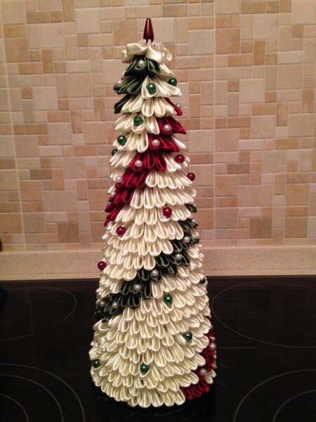 Эту Елку сын не отдал=) поставил у себя в комнате