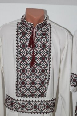 вышиванка для мужа
пояс не отшивала