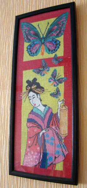 японка -  с этого набора началось мое увлечение вышивкой. Вышивала вместе с мужем!