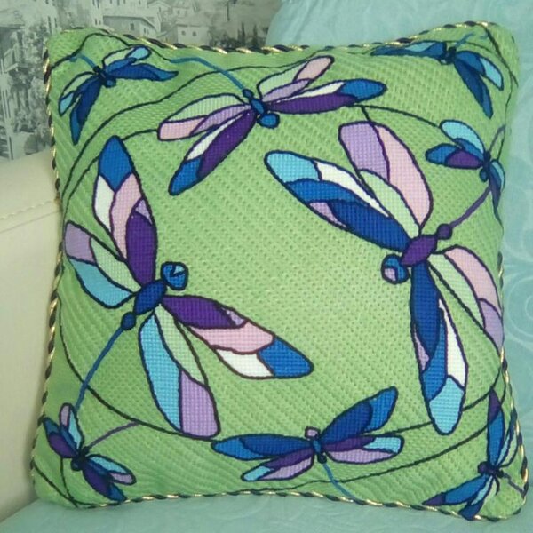 Подушка Стрекозы (Риолис)