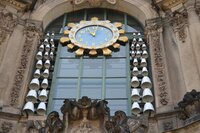 DSC_0107 каждый час идет перезвон колокольчиков).jpg