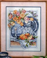 цветы голубая посуда.JPG