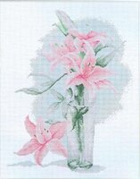 БУКЕТ ЛИЛИЙ В ВАЗЕ-ФОТО.jpg