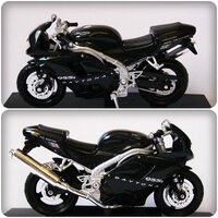 Triumph Daytona 955i.jpg