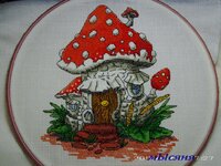 Дом - мухомор.jpg