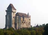 замок австрия.png