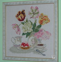 ТЮЛЬПАНЫ И КОФЕ.jpg