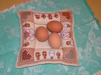 подушечка для пасхальных яиц.jpg