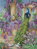 ПАВЛИН В САДУ-КАРТИНКА.jpg