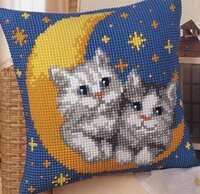 Vervaco 1200-776 Kittens Cushion Front.jpg