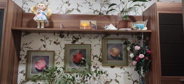 розы в технике алмазная мозаика