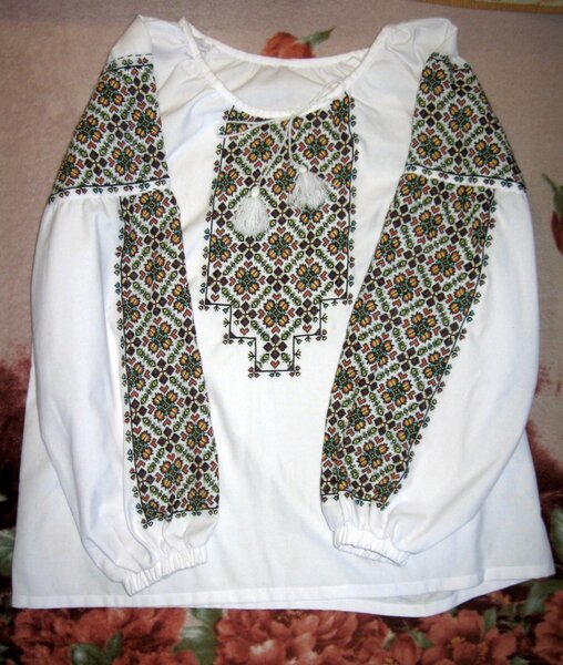 2021. Женская сорочка